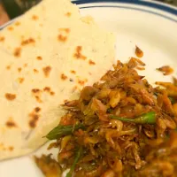 Coconut Roti n baby prawn Sambol|Azam Riyardさん