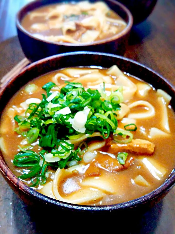 カレーひもかわうどんネギ多めで|いよこ🍻さん