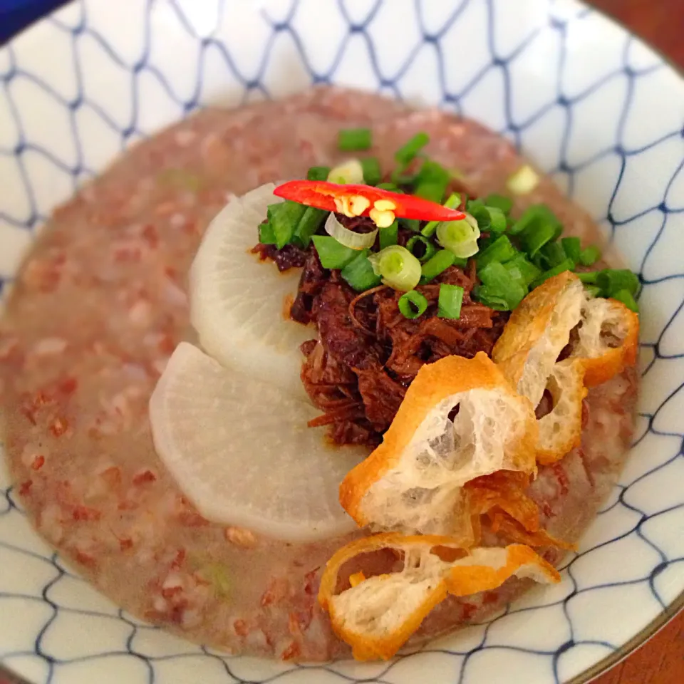 Red rice congee with duck & daikon|willzさん