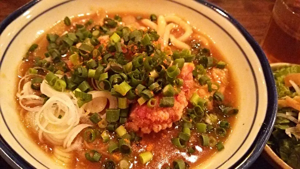 Snapdishの料理写真:賄い飯♪ カレーうどん、鶏唐揚げのせ。|Gauche Suzukiさん