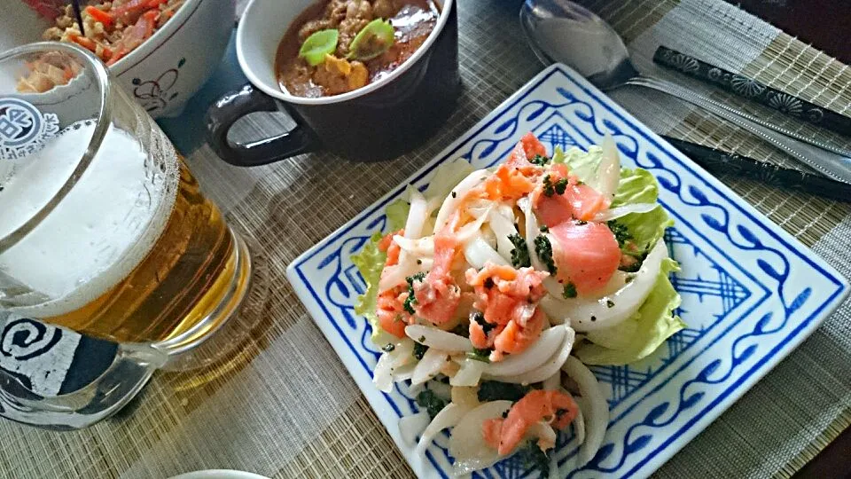 スモークサーモンのマリネ＆豆カレー|まぐろさん