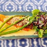 Pan Seared Tasmanian Salmon, Asparagus and Green Leaves. Garlic Cream Sauce.|Myriam Stajkowskiさん