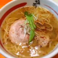 Snapdishの料理写真:塩元帥の塩ラーメン|みさきさん