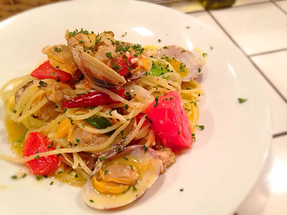 なんちゃら葱と浅利のパスタ🍝|ちっきーさん