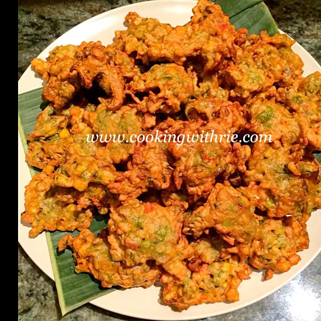 Perkedel Jagung/ Indonesian Corn Fritters..|rie simsさん