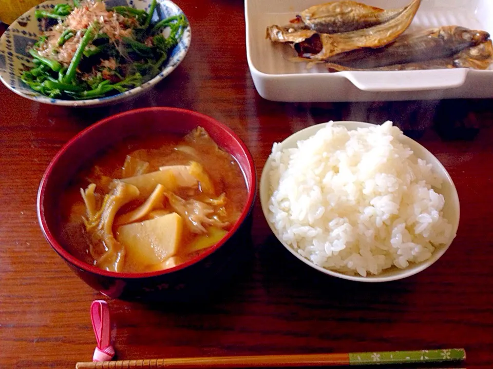 アジの開き定食|お稲荷さんさん