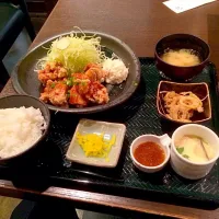 黒酢唐揚げ定食|Kosuke Kanadoさん