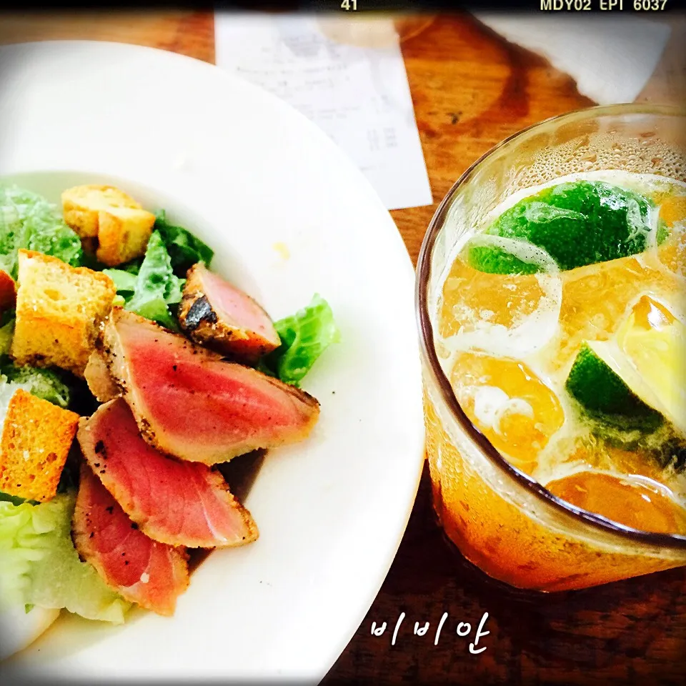 Char-grilled tuna on Caesar salad|Tinky 🍒さん