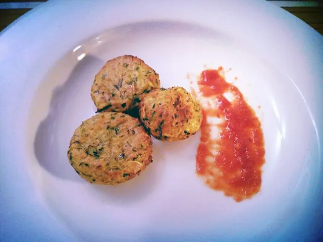 Polpette alle zucchine e salsa agrodolce piccante|claudia nataliさん