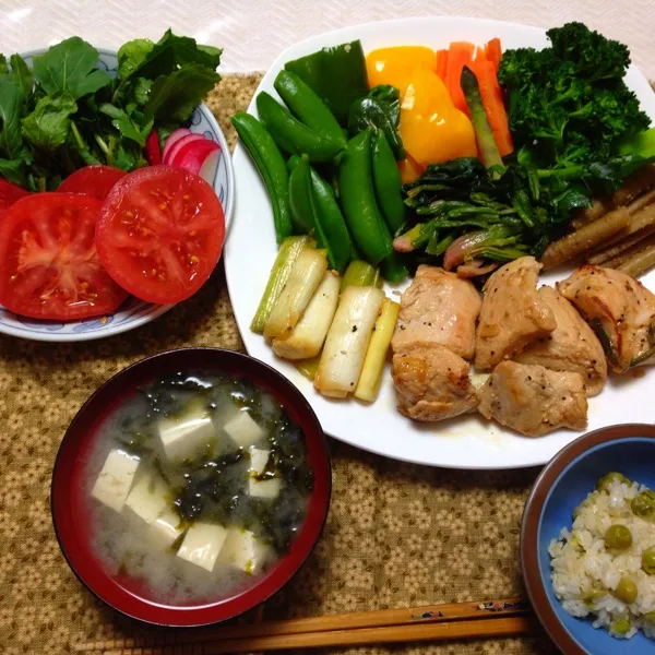 豆ご飯にアオサと豆腐の味噌汁。|hatuki_sさん