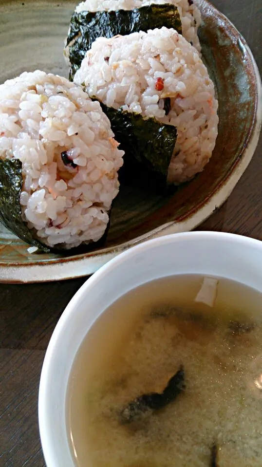 むすびと味噌汁|天野めぐみさん