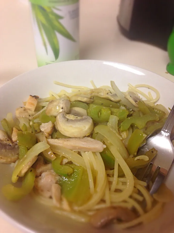 Vegetables, butter, noodles|Brittney Cさん