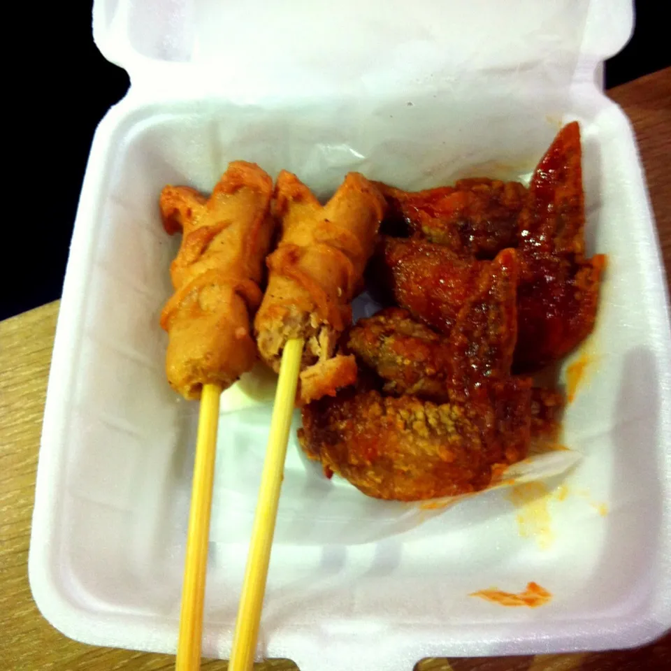 Sausage and spicy wings|Rd_witularさん