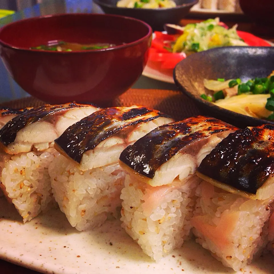 今夜は焼きサバ寿司〜🐟|ベルさん