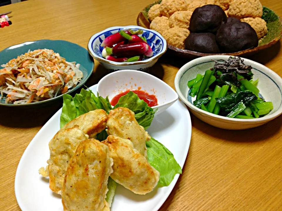 くららちゃんのチキンナゲット作ってお彼岸恒例晩御飯🍺🍺|川上千尋さん