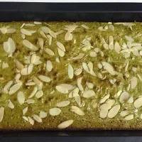 Matcha white chocolate brownie|Pear Emeryさん