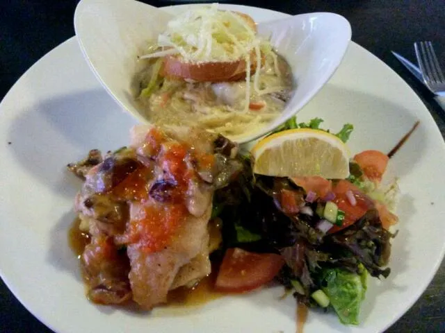 fillet with seafood speggetti|Derbie Wongさん