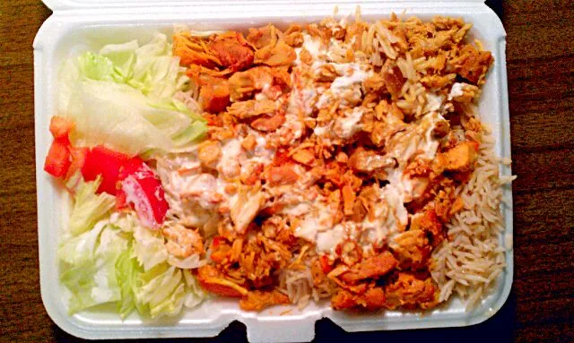 Chicken over rice with white sauce for lunch|mitchellさん