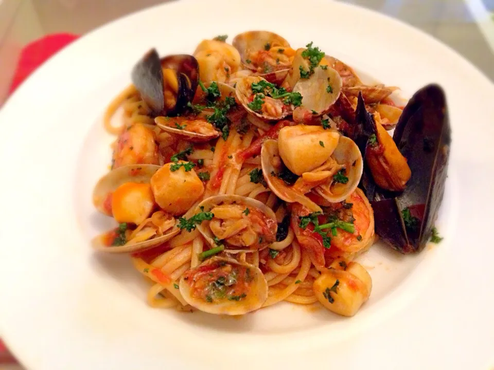 Snapdishの料理写真:Pasta Pescatore|shafik zitounさん