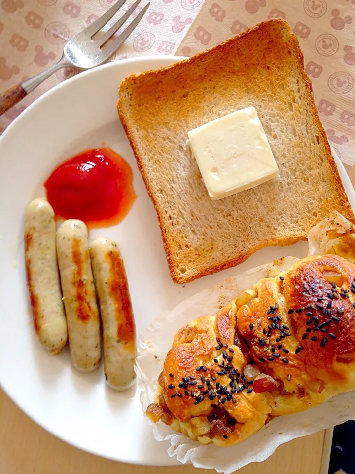 朝ごはん兼お昼ご飯|あぼちさん