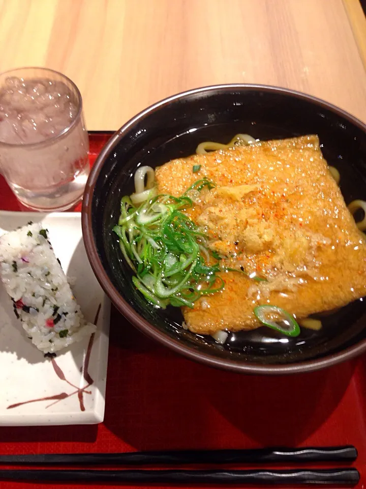 駅のおうどん|ごはんできたよ〜さん