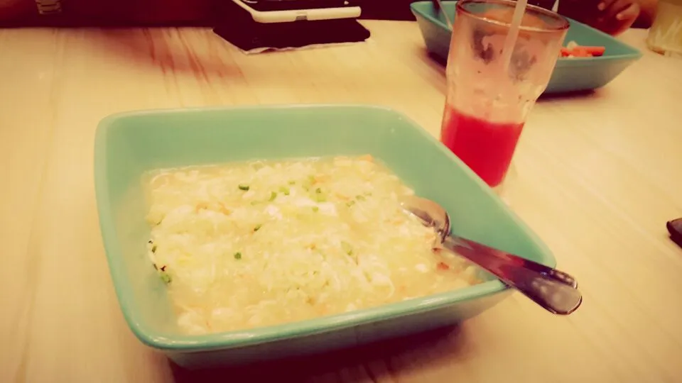 crab fried rice with thick sauce.. 😍😙😋😚|serafine santosoさん