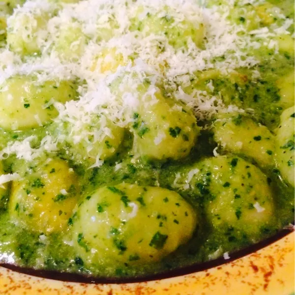 Gnocchi al pesto☆
ニョッキ、ジェノベーゼo(^▽^)o
うまい〜ニョッキ大好きだぁ〜バジルペーストもうまうま(((o(*ﾟ▽ﾟ*)o)))
痩せれないね…（笑）|shimacoさん