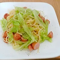 Snapdishの料理写真:キャベツとウインナーのパスタ|まちかさん