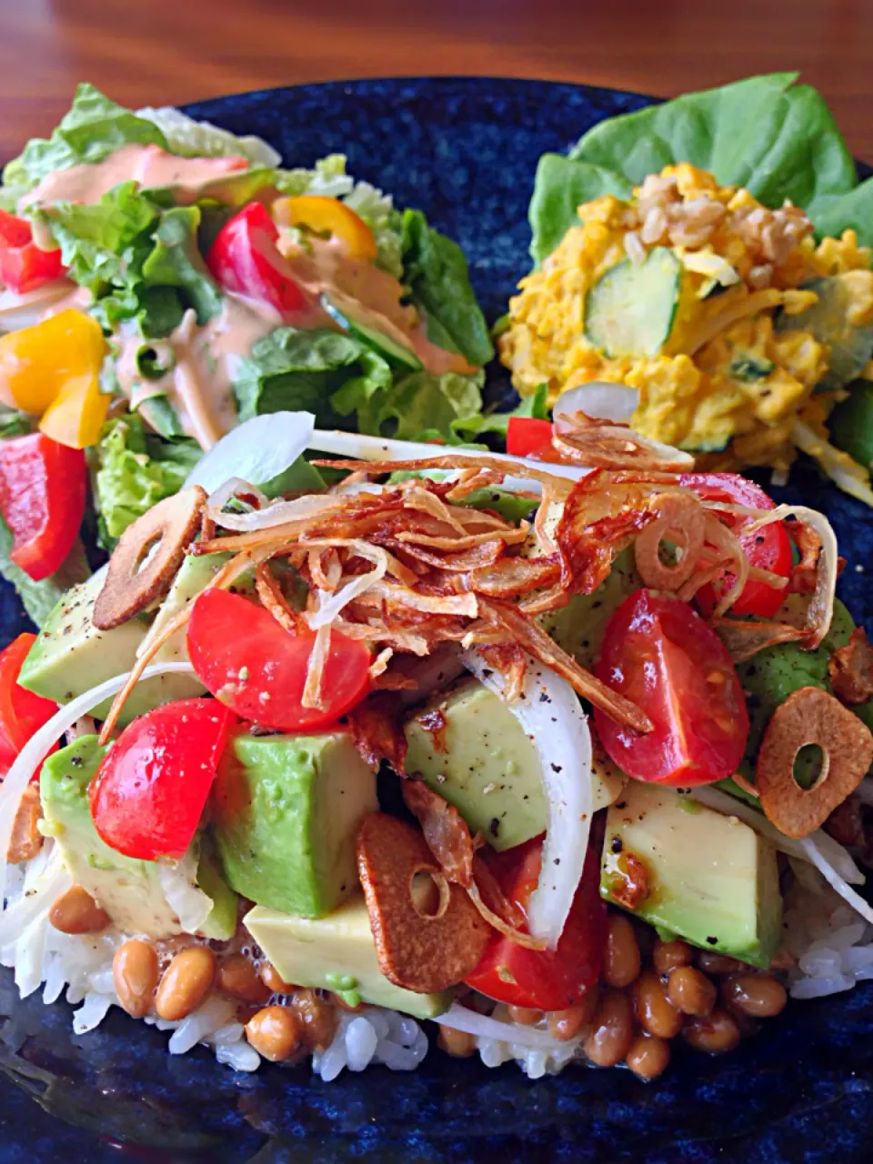 ⭐️おかなさんの簡単♡美肌♪アボトマ納豆丼 ⭐️かぼちゃサラダ ⭐️野菜サラダ サウザンドレッシング|よっちぃさん