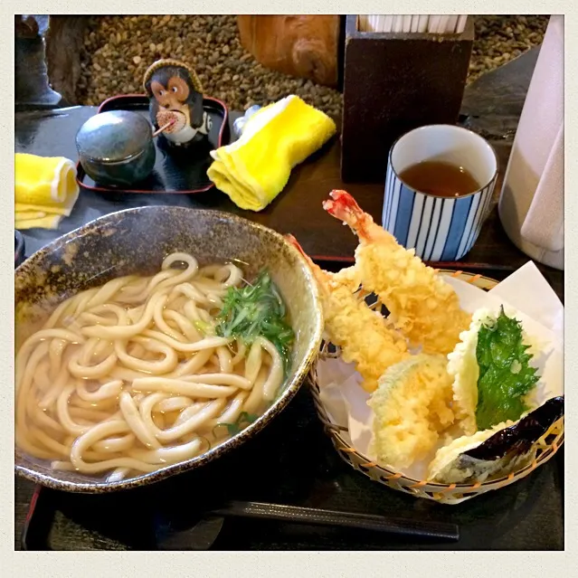 お昼ご飯に♡天ぷらうどん|とまこ(*^o^*)さん