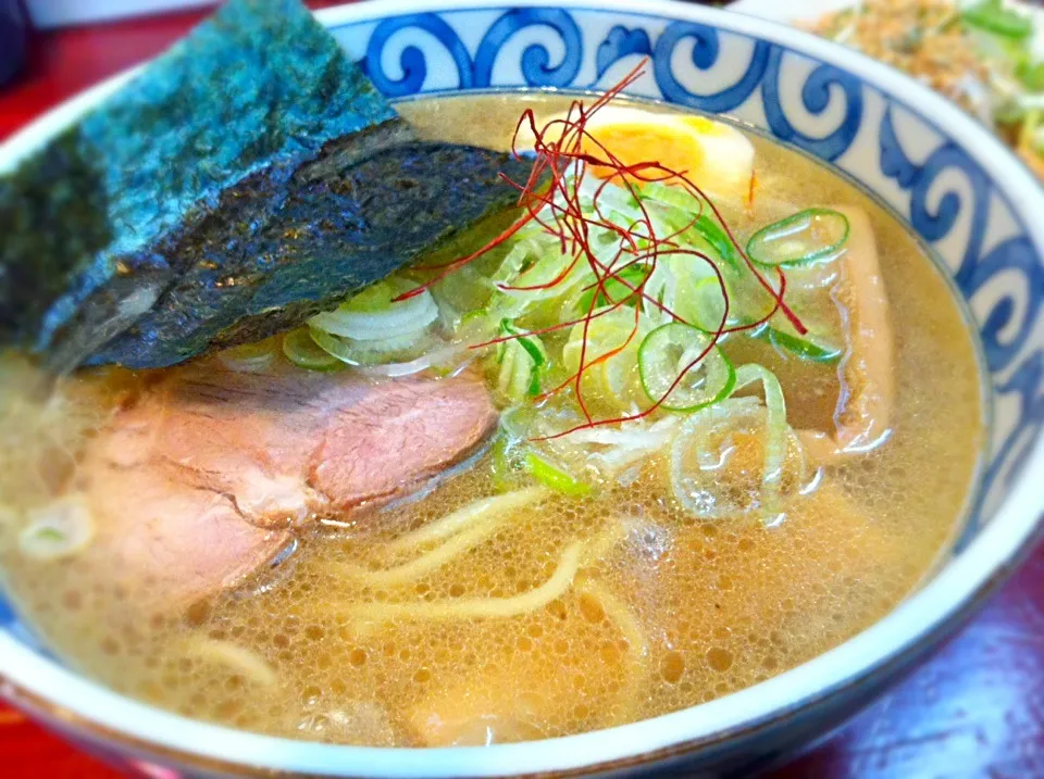 魚介系出汁の塩ラーメンです！|Nobuyuki  Nishimuraさん