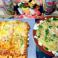 Pizza & seafood pasta w/ broccoli|Elisa Tamayoさん