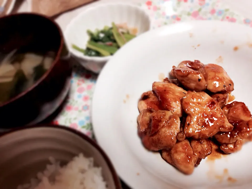 鶏肉の照り焼き〜マスタードソースを隠し味に〜|よんさん