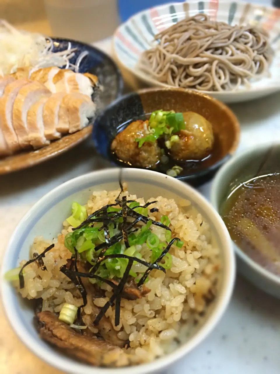 前回のゆで鶏とお蕎麦、蓮根まんじゅう と ひつまぶし風炊き込み御飯♡|sachikoさん