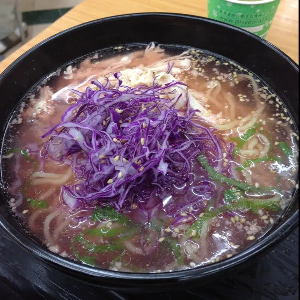 梅香る 紅ラーメン。スーパーあっさり！|naaaさん