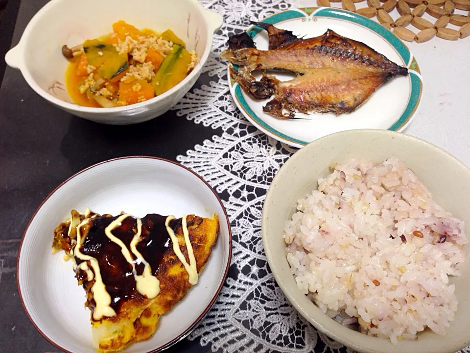 お好み焼き風オムレツの晩ご飯|やすさん