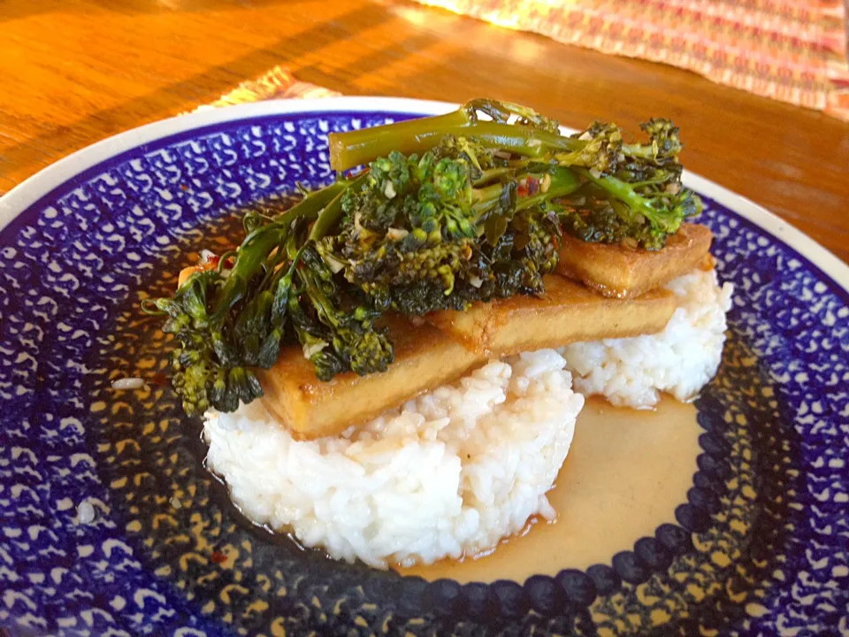 spicy seared tofu and broccolini|Matthew Cashenさん