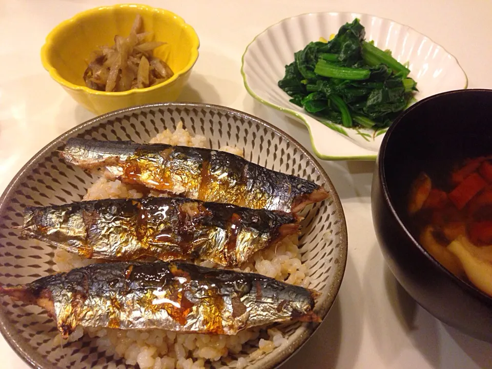 Snapdishの料理写真:いわしの蒲焼き風丼|香山ありすさん