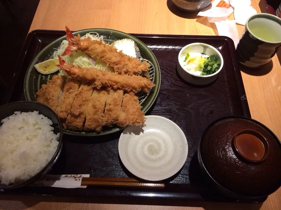 昼食べられなくなかったのでガッツリ|アクちゃんさん