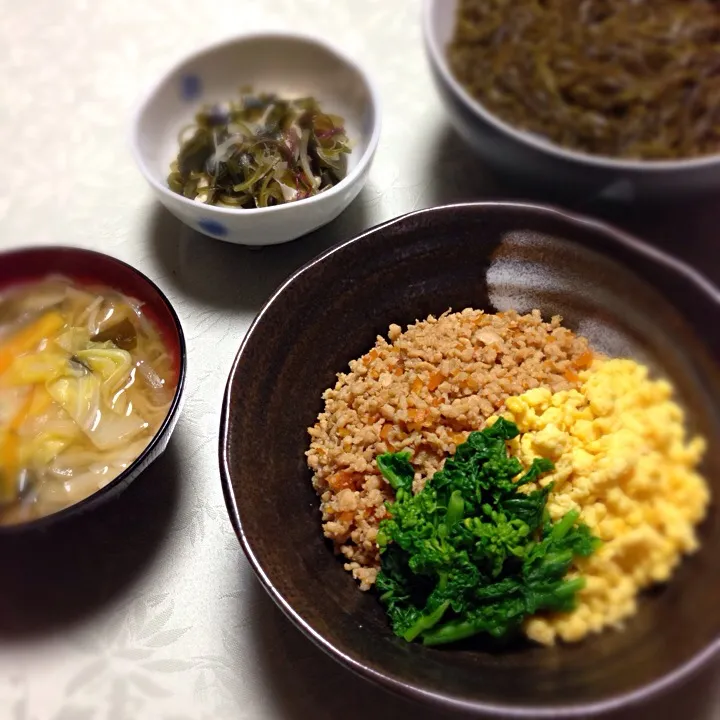 菜の花そぼろご飯。|いっしーさん