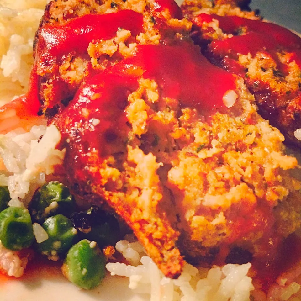 Chicken Meatloaf with Coconut Rice, onions and peas.|Rachelle Elise Etienne Breidenbachさん