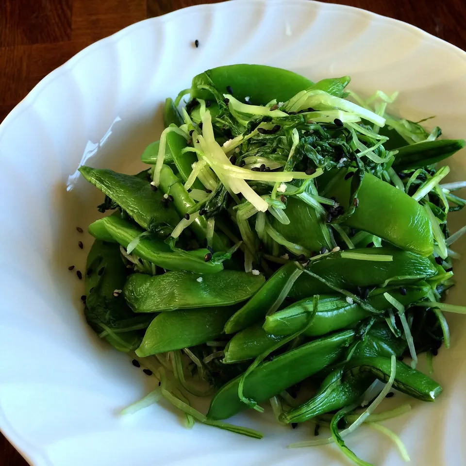 Salad of mizuna and snap peas    スナップエンドウと水菜のサラダ|AYANOさん