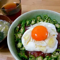 Snapdishの料理写真:マグロ山かけ漬け丼|Misa Kawakamiさん