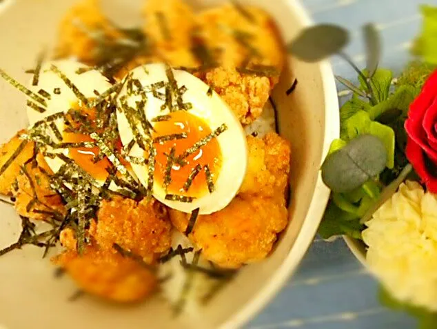 やわらかゆで卵の親子丼|よっしー(=^ェ^=)さん