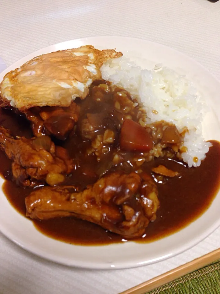 チキンカレー 目玉焼きのせ|小林 均さん