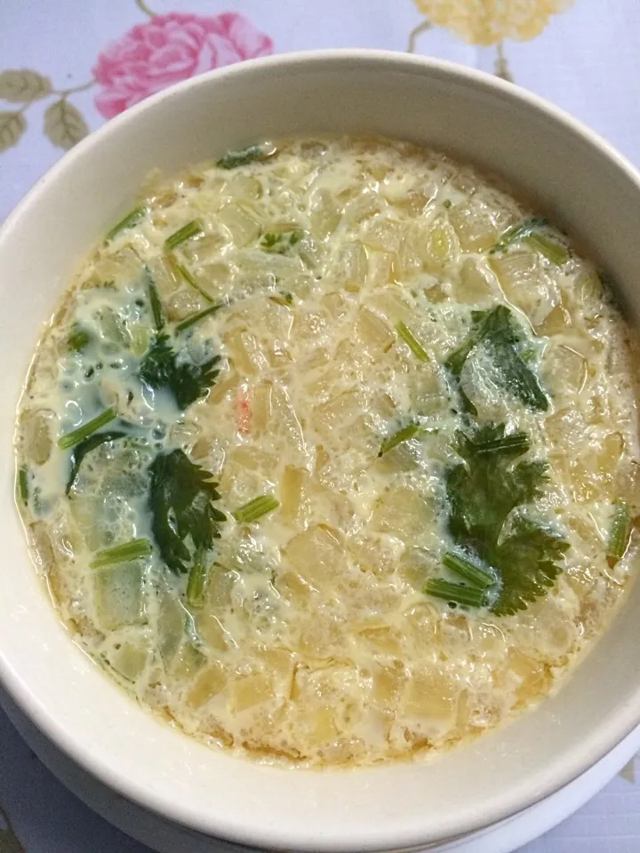 Steamed egg with crabmeat and oniona|Duan Piyanunさん