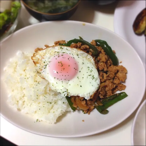 ラストはおうちで大好きなガパオ☆|はさん