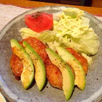 照り焼き豆腐ハンバーグのアボカド乗せ|ツリメさん