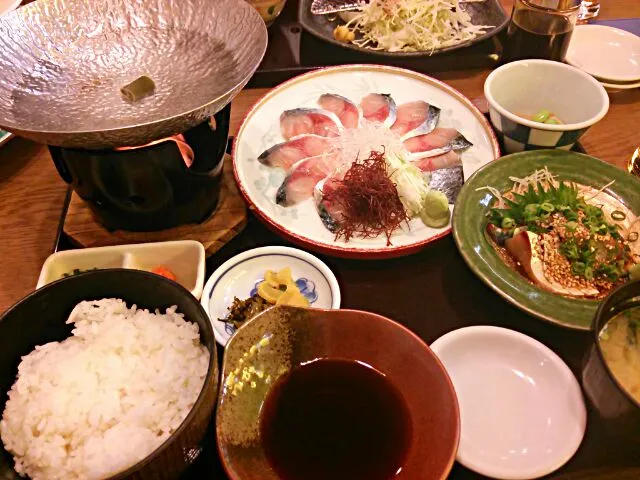 福岡空港にて 鯖しゃぶしゃぶと胡麻鯖|meguromenさん