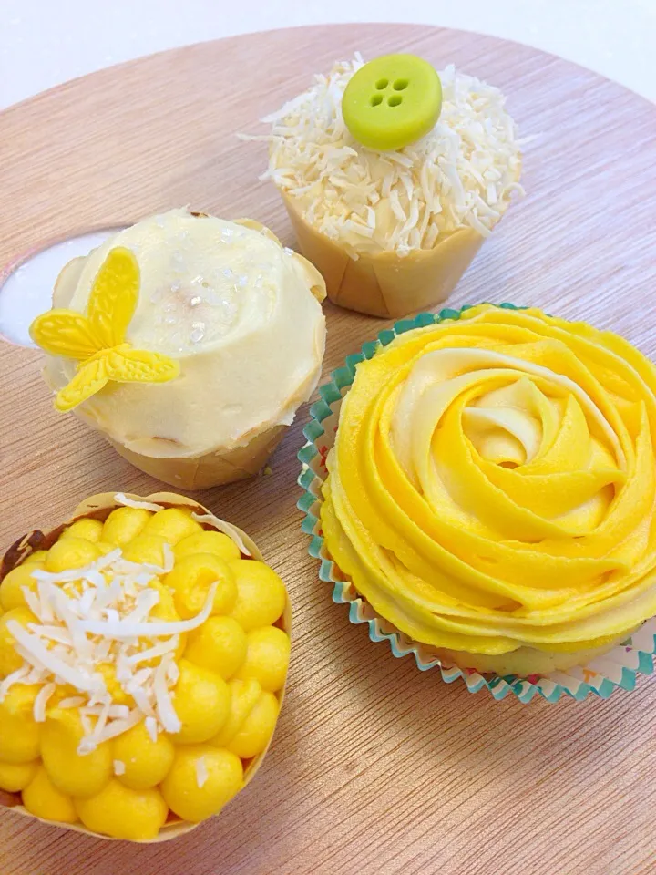 Snapdishの料理写真:cupcakes!!|Yuka Miyakeさん